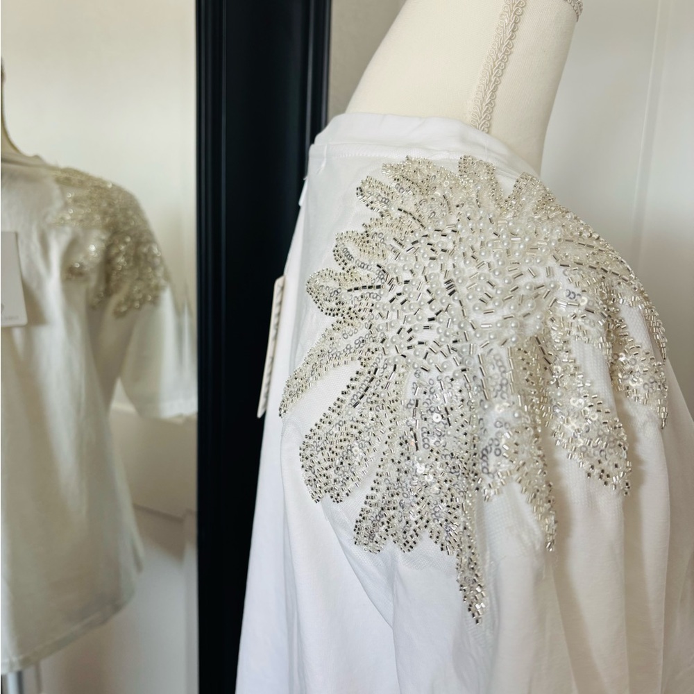 Embellished White Short Sleeve Top